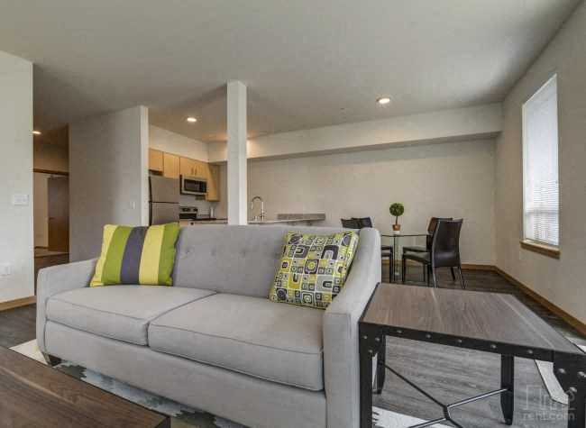 Gallery Photo 8